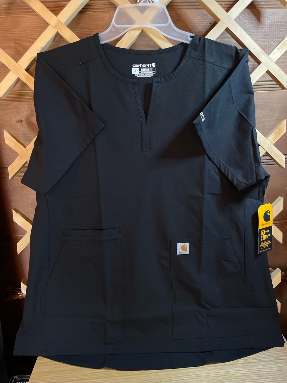 NWT Black Carhartt Scrub Modern Fit Sz Large